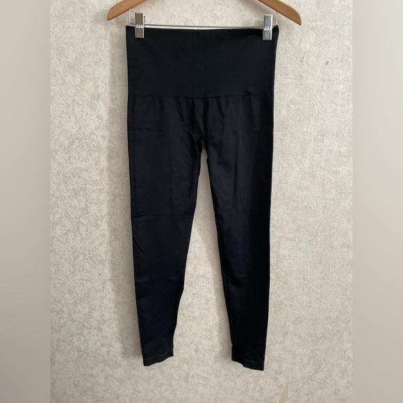 Assets By Spanx Pants - Assets by Spanx women's large black athletic leggings